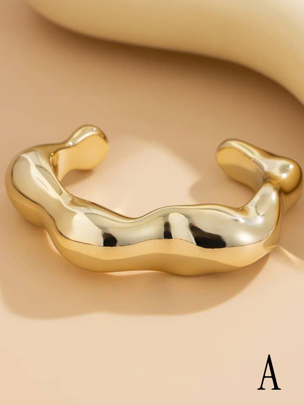 LUXURY CUFF BANGLE