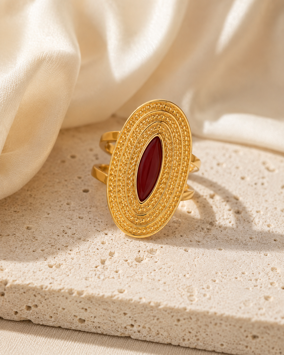 Bebe Oval Ring